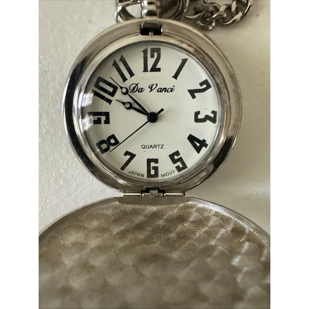 Vintage Silver Golf Theme‎ Pocket Watch With Gold Golf Clubs Number 18 On Flag